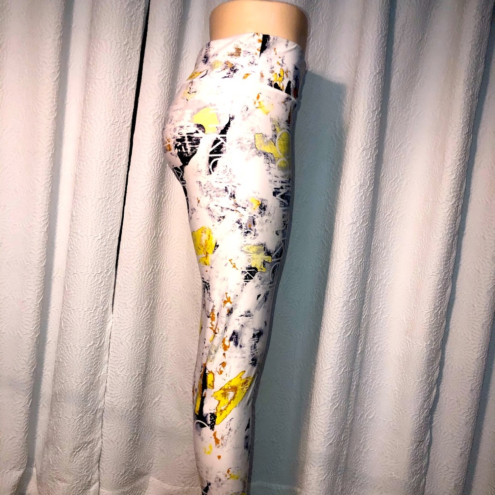 Calvin Klein Performance Wick Legging Pattern - image 4